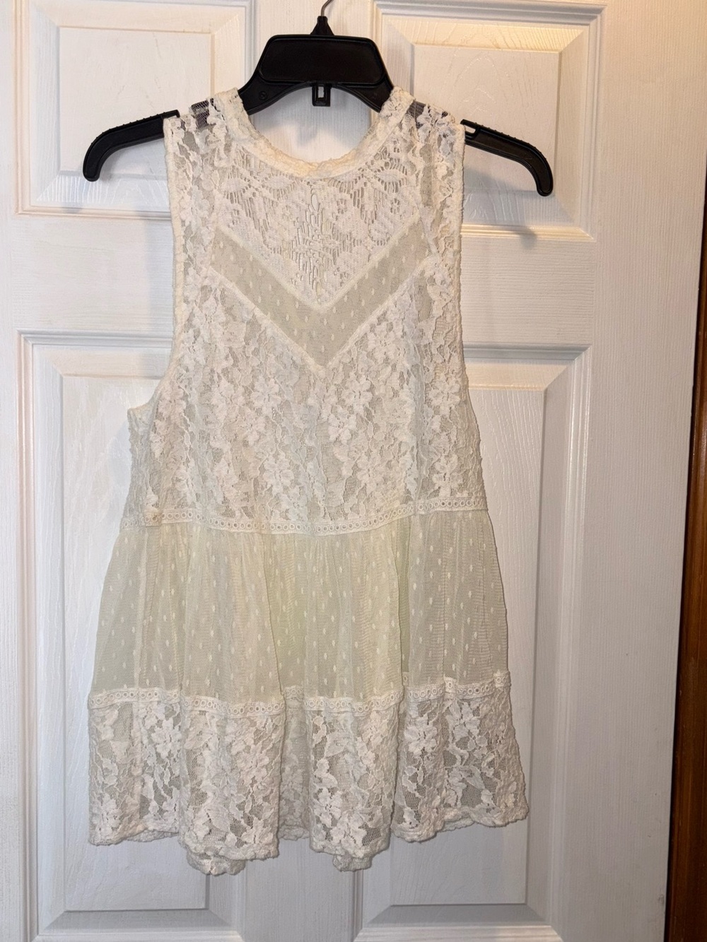 Free People off White Sleeveless Sheer Lace Top Babydoll Large Cute